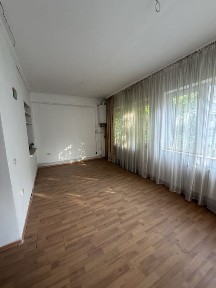 Продається двокімнатна квартира