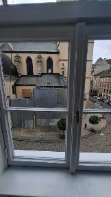 Кавалерка в центрі міста