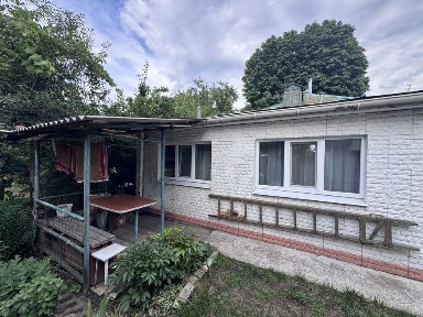 Булиночок у центрі міста з газом
