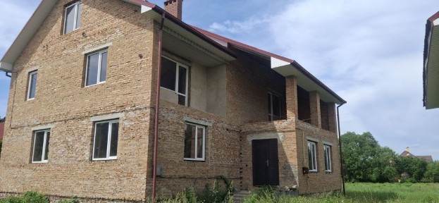 Продаж будинку в смт. Рудно