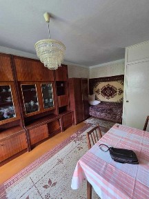 Продам 1 кімнатну квартиру.