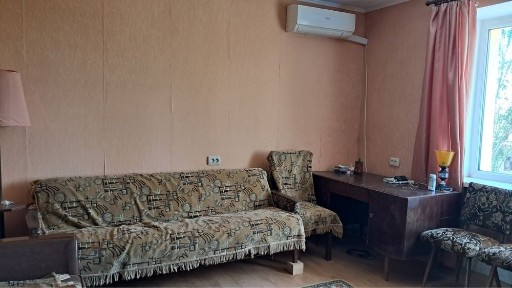 Продаем 2 комнатную квартиру Терновской район, 8 Горбольница.