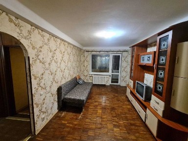 Здам 2 кім. квартиру, Воскресенка, Ірини Бекешкиної (Карбишева), 22.