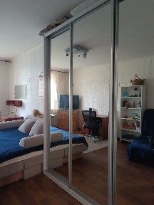 Киев, Ушинского ул., 25А