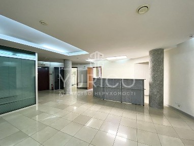 Оренда офісу 440.3 м. кв. Метро Олімпійська
