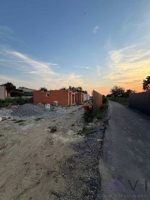 єОселя Продаж 3-кімнатної американки, Сторожниця