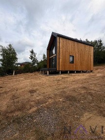 Продаж сучасного будинку Barnhouse, побудованого за скандинавською каркасною технологією, Великі Лази