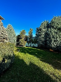 Оренда будинку 750 м², Новоберегова вул., 12А