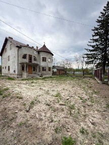 Продаж котеджу в м. Калуш