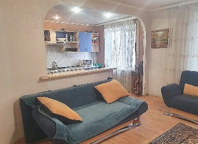 Сдам 3 комн. Александровский р-н