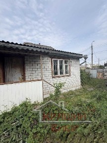 Продаж частини будинку, з окремим входом, з заїздом, вул. Надпільна