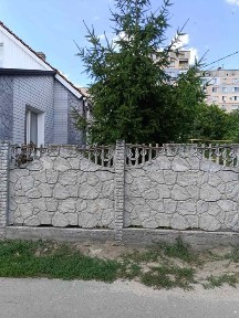 Продам 2 поверховий будинок з газовим опаленням та ремонтом (р-н Кірово)