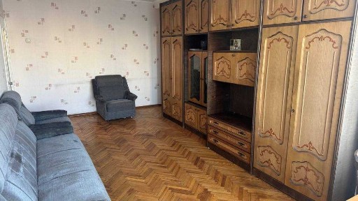 Здам 3-х кімнатну квартиру на вул. Бучми, буд 1. Метро Лівобережна