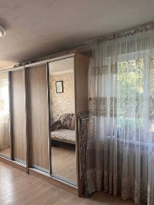 Продам 3 к в центрі