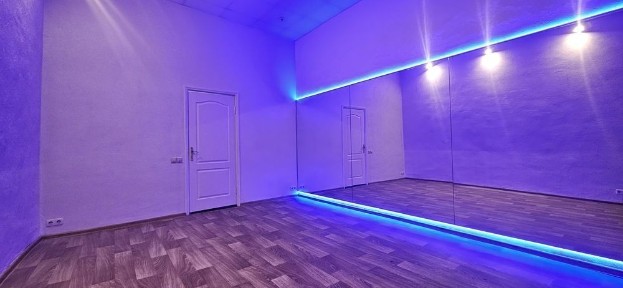 Танцевальной зал, массажный кабинет почасово, аренда контратовая 3 мин