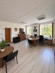 Оренда сучасного офісного приміщення 38 м2 в бізнес-центрі