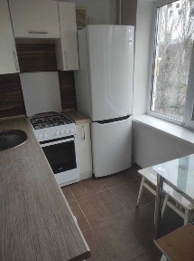Здається двохкімнатна квартира. Слов'янськ.