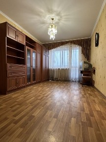 Оренда 1 к. кв., р-н Юрія Фарм, вул. Нарбутівська/Іллєнка. Перегляди з 13.07.