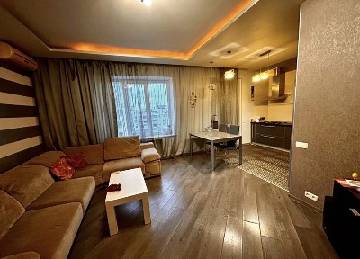 3 квартира Салтовка, м салтовская, героев труда 32 а, новострой