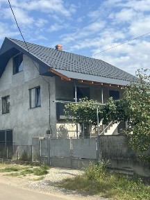 Продаж будинку в Перечині (20км від Ужгороду)