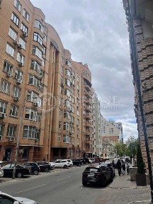 Продаж нежитлове приміщення 77 метрів Павлівська 17, центр Дмитрівська