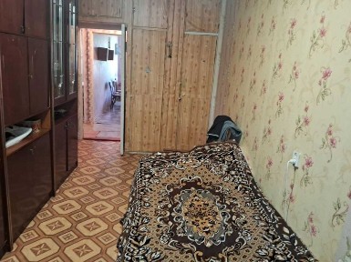 Продам 3-комнатную квартиру на Черёмушках, ул. Космонавтов 5 этаж