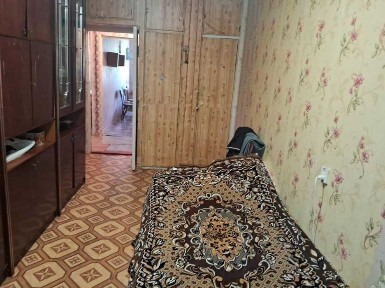 Продам 3-комнатную квартиру на Черёмушках, ул. Космонавтов 5 этаж