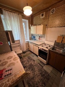 Реальна 1-к пр. Героев Сталинграда начало | пр. Богдана Хмельницького 8В