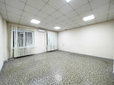 Сдам отличный офис 32,9 кв. м. open space. Ремонт обновят! Центр города