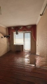 Продаж 3 кімн кв вул. Волинська