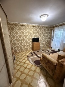 Продам 1 комнатную, Черемушки, Звенигородская. А
