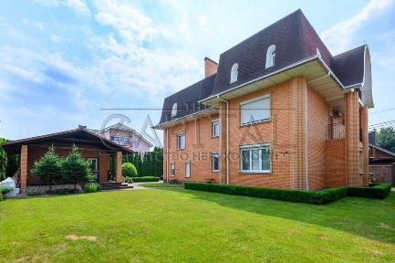 Терміново! Оренда Будинок, Подільський район, вул. Ранетна, 600 м2
