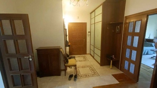 2-к. Олеся Гончара вул., 62. АКТУАЛЬНО.