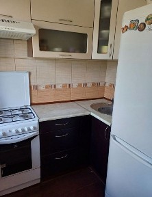 Сдам 2х комн квартиру м. Армейская