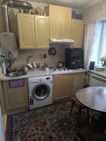 1-кім. 30 кв. м, с. Щасливе
