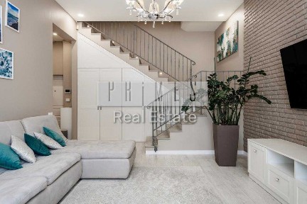 Продаж квартири Лікоград 3 Ремонт Рудницького 3а ВДНГ 236м