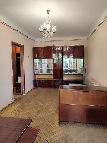 Нивки. Квартира з гаражем. Ружинська 3/56. Продаж. Шевченківський район