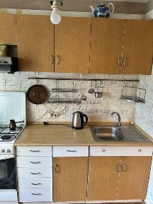 Продаж 1 кв. по вул. Голосіївській, 5., ст. м. Деміївська