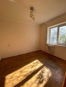 Продається 3-кім квартира бульвар Русанівський, 9