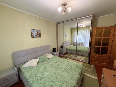 Оренда 3к квартири, Озерна, Панаса Мирного, кінцева зупинка