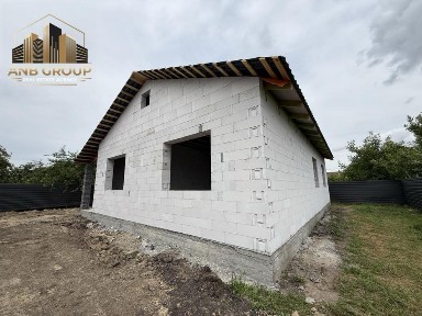 Без комиссии! Продажа дома 95м2, Воскресный рынок, ул. Перемоги