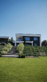 Продам дом Волосское Днепр | 250 м2, участок 24 сотки, берег реки, бассейн