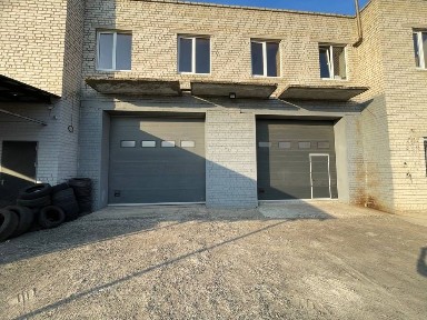 Оренда в м. Рожище Луцького району: СТО / шиномонтаж / автосервіс Рожище, бокси з підйомниками, територія 50 соток