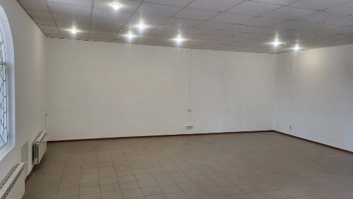 Оренда приміщення у центрі міста під комерцію