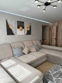 Продається 3-кімнатна затишна квартира з дизайнерським ремонтом
