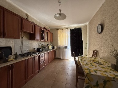 Продаж 2 кі-ної квартири Провулок Шевченка/ Дастор