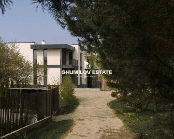 Будинок біля кар'єру та лісу: КМ «Yasnyska 10». 165 м², 6 соток. Без комісії