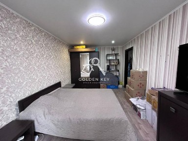 Продаж двокімнатної квартири по пр-т Миру