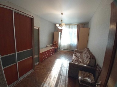 Здам 2-х кімн розд. М Святошин, М Житомирська пішки вул. Верховинна, 28