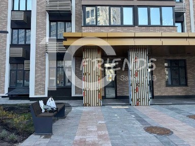 Здається приміщення в ЖК Голосіївський 90м2 поверх 1